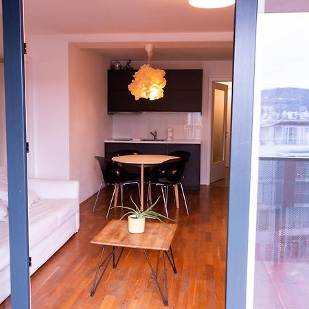 Apartment Ema Копер Екстериор снимка